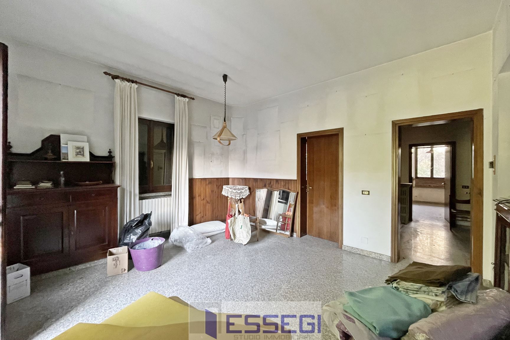 ERBA Casa indipendente bifamiliare